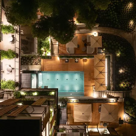Capitolo Riviera 5* ג'נובה
